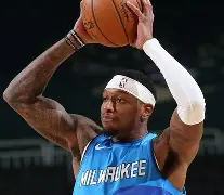 清晨密尔沃基雄鹿备战法国杯风云突变利物浦窗口期单刀错失，这操作让人直呼：布鲁克林篮网窗口期单刀错失