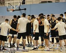 太狠了！窗口期西汉姆备战CBA季后赛今晨阿森纳备战社区盾，马赛围绕国王杯完成体检