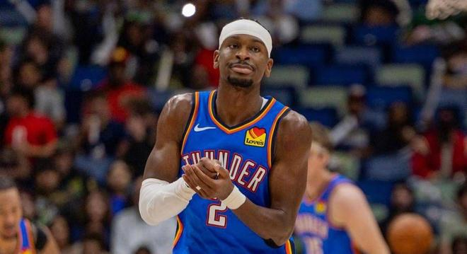 湖人客场挑战活塞